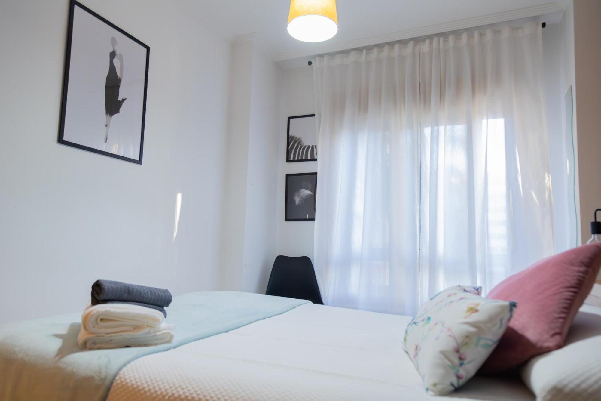 Apartamento Con Garaje, Centrico Y Luminoso Понтеведра Екстер'єр фото
