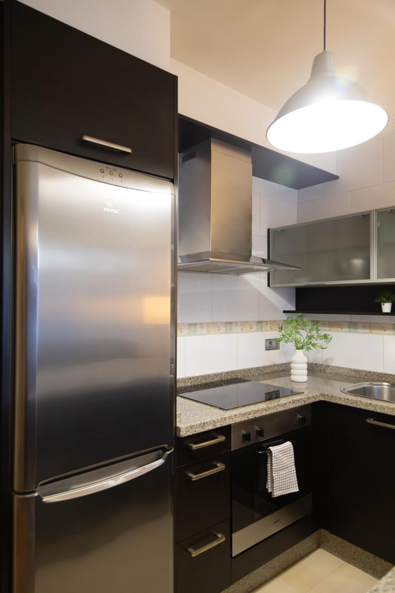 Apartamento Con Garaje, Centrico Y Luminoso Понтеведра Екстер'єр фото