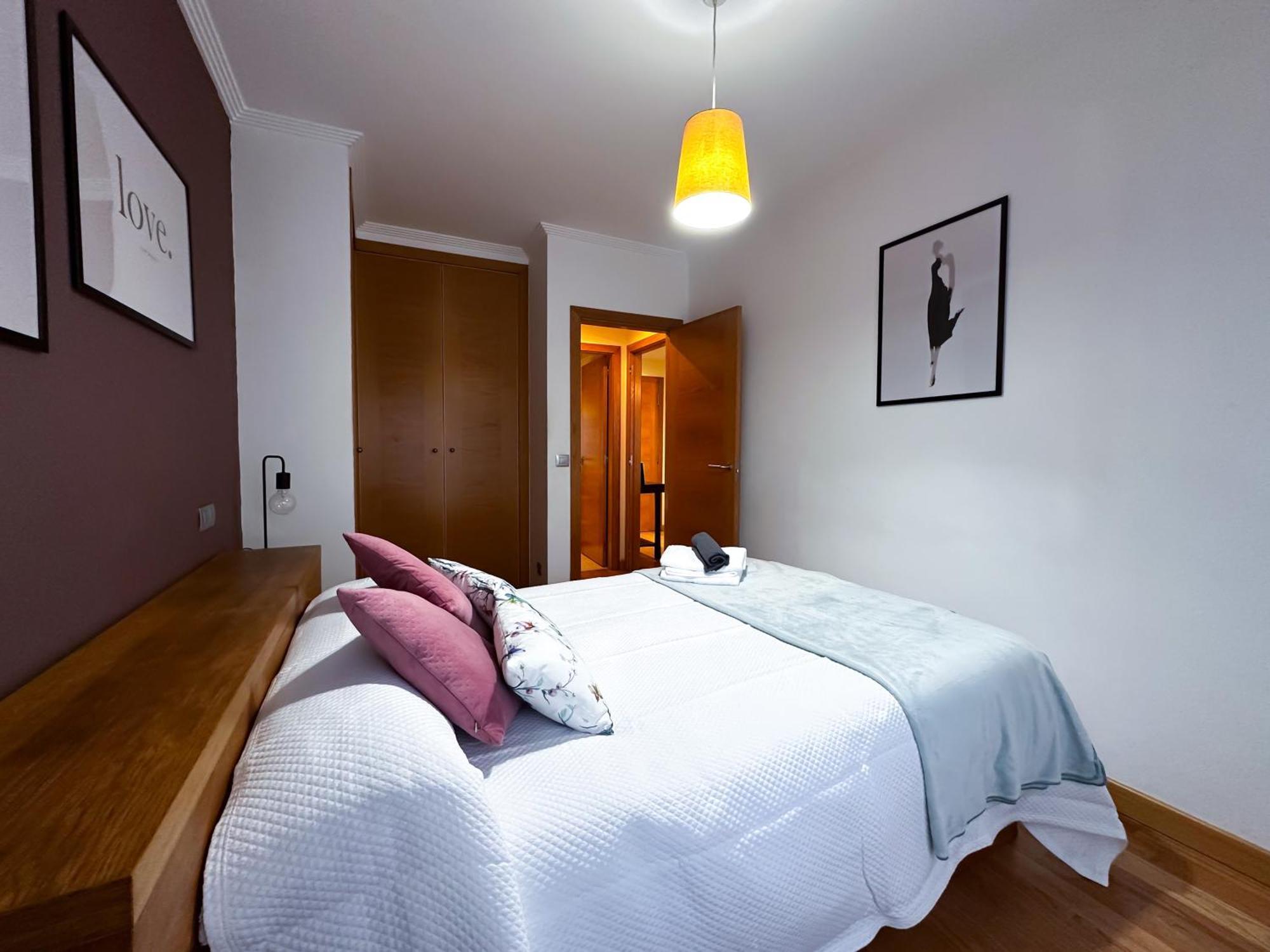 Apartamento Con Garaje, Centrico Y Luminoso Понтеведра Екстер'єр фото